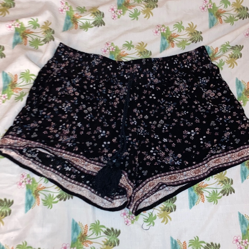 Full Tilt shorts